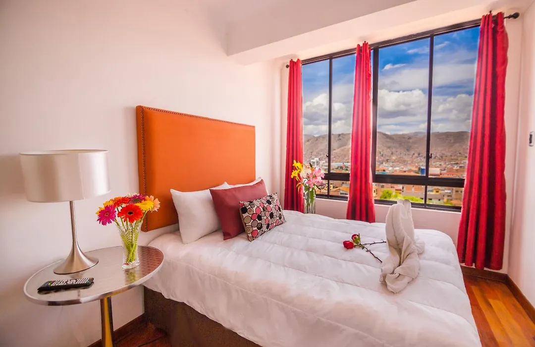 Rhouse Cusco-1