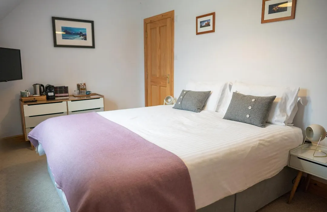 Hazelbank Bed And Breakfast-1