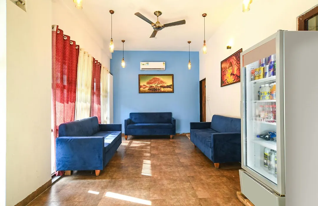 Fabhotel Shrivalli-1