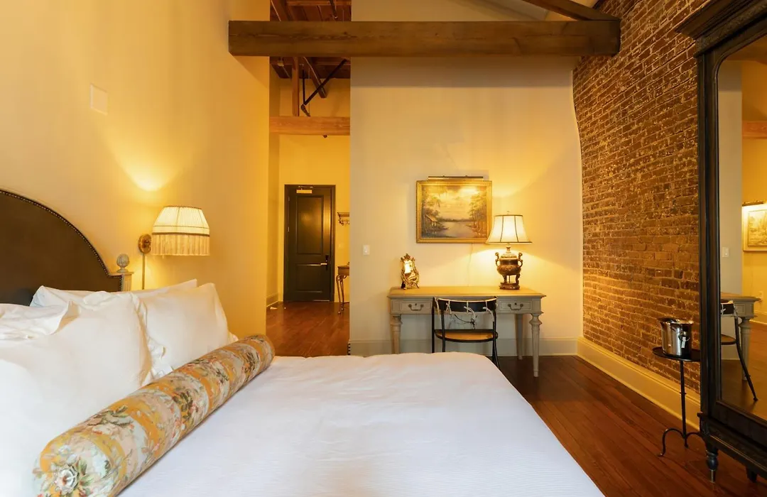 Hotel Cleo, Knoxville Downtown, A Tribute Portfolio Hotel-1