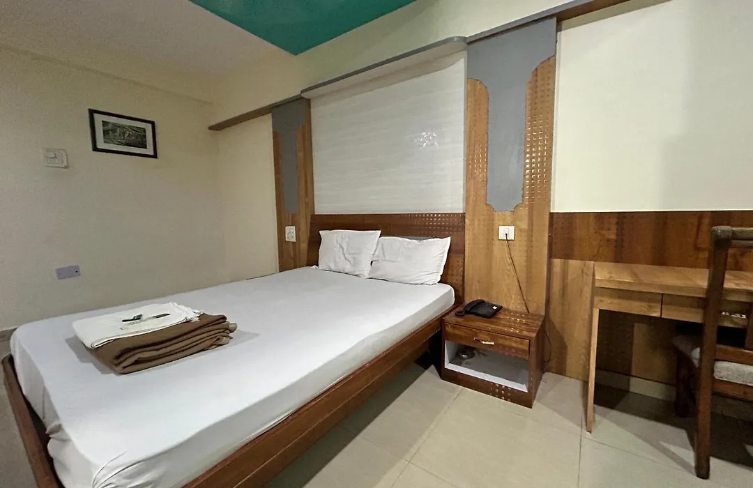 Hotel Zsquare-1