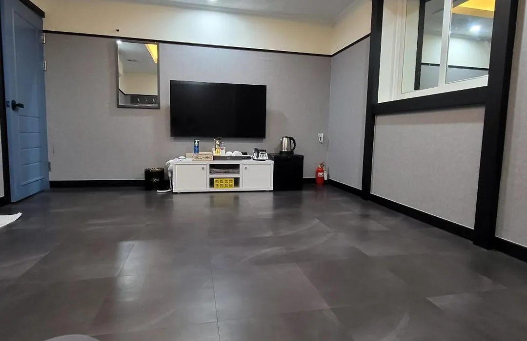 Hotel Cheongdam-1