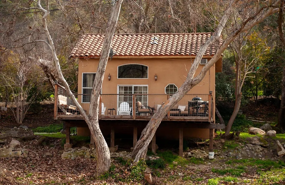 Sequoia River Front Cabins-1