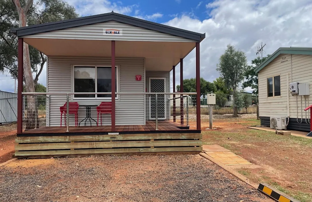 Cobar Caravan Park-1