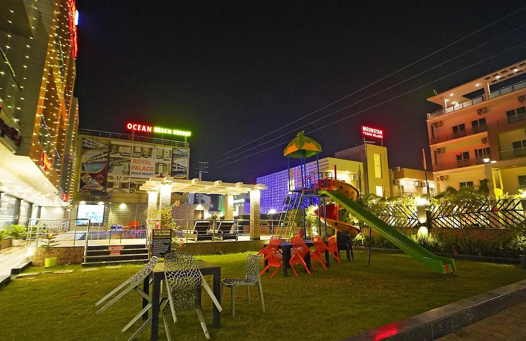 Royal Palace Beach Resort Walking Distance 1 Minutes-1