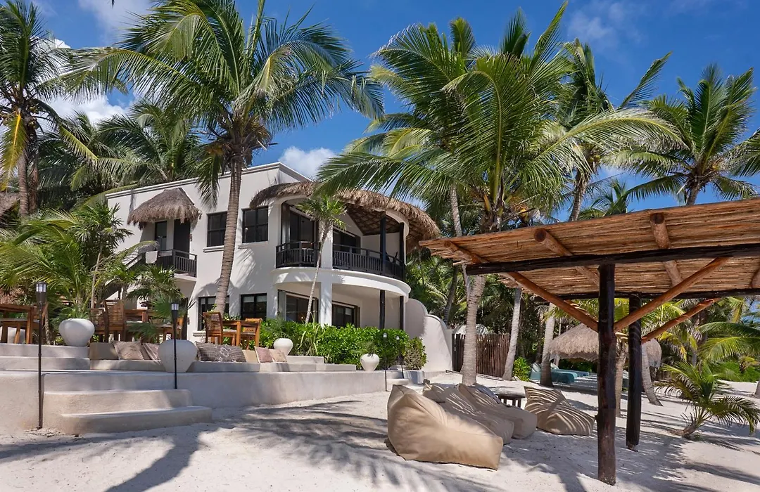 Mantaray Tulum-1