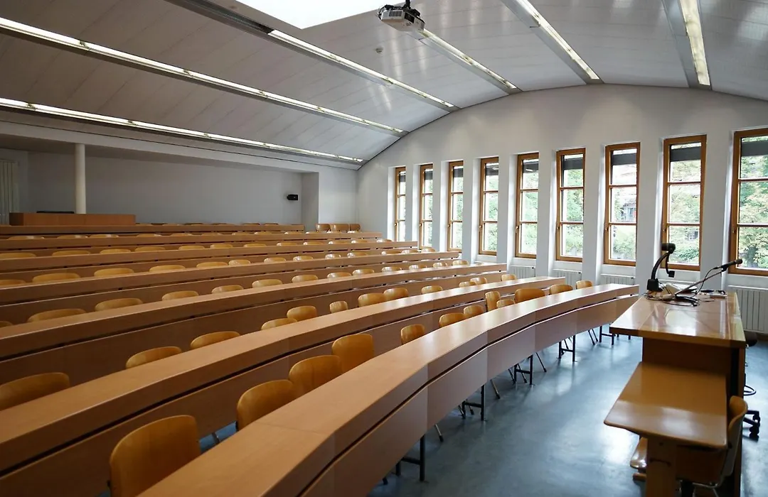 Priesterseminar Brixen-1