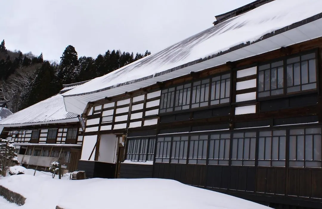 Hotel La Vigne Hakuba By Onko Chishin-1