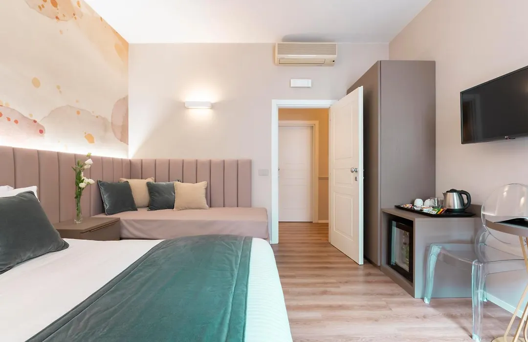Hotel Magic-1