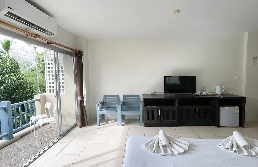 Ben'S House-1