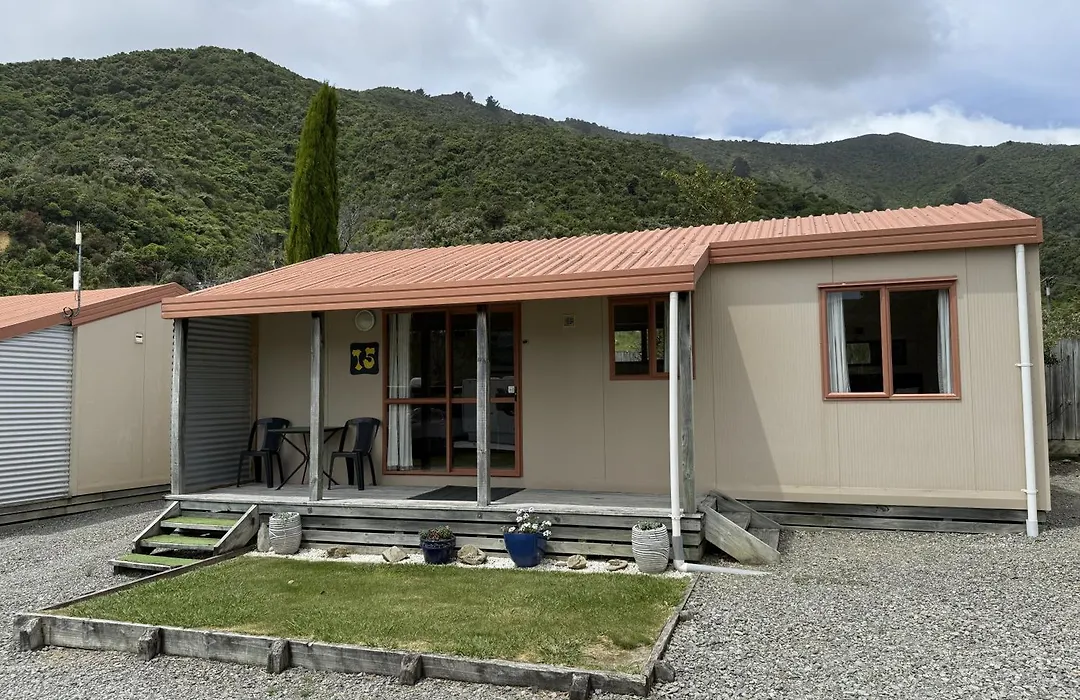 Picton'S Waikawa Bay Holiday Park-1