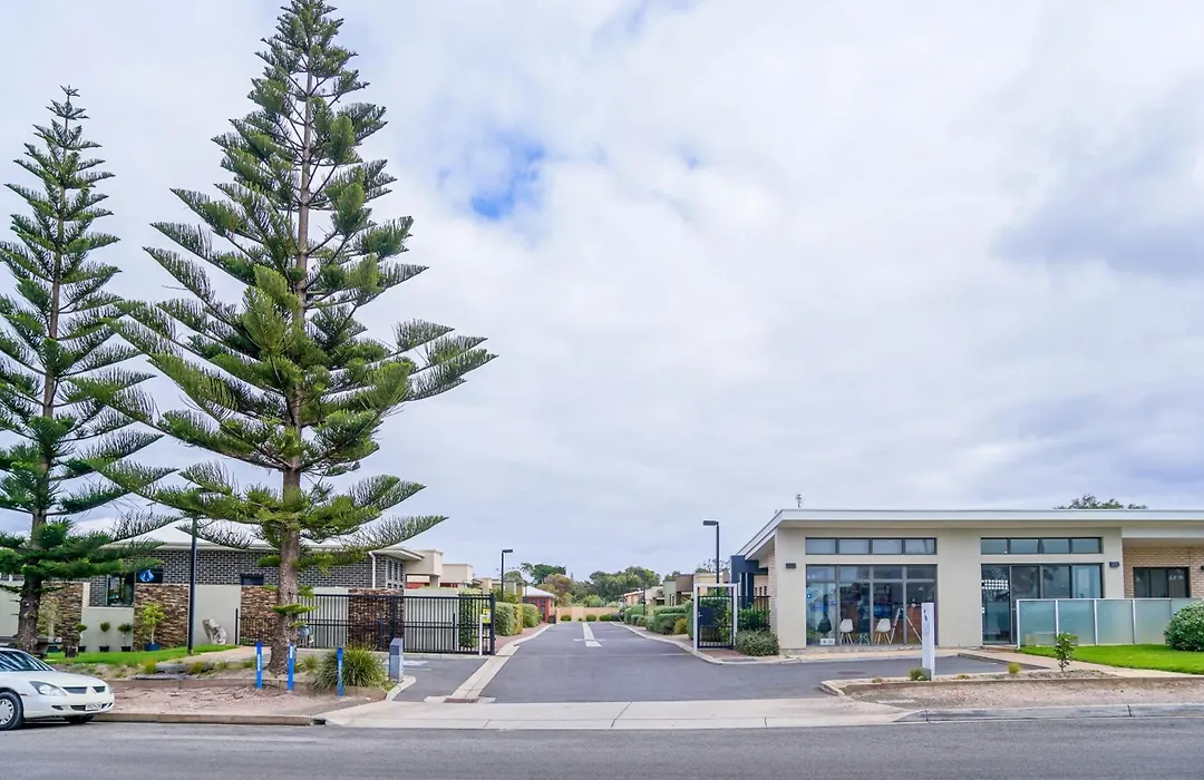 Villas On The Bay Kingscote-1