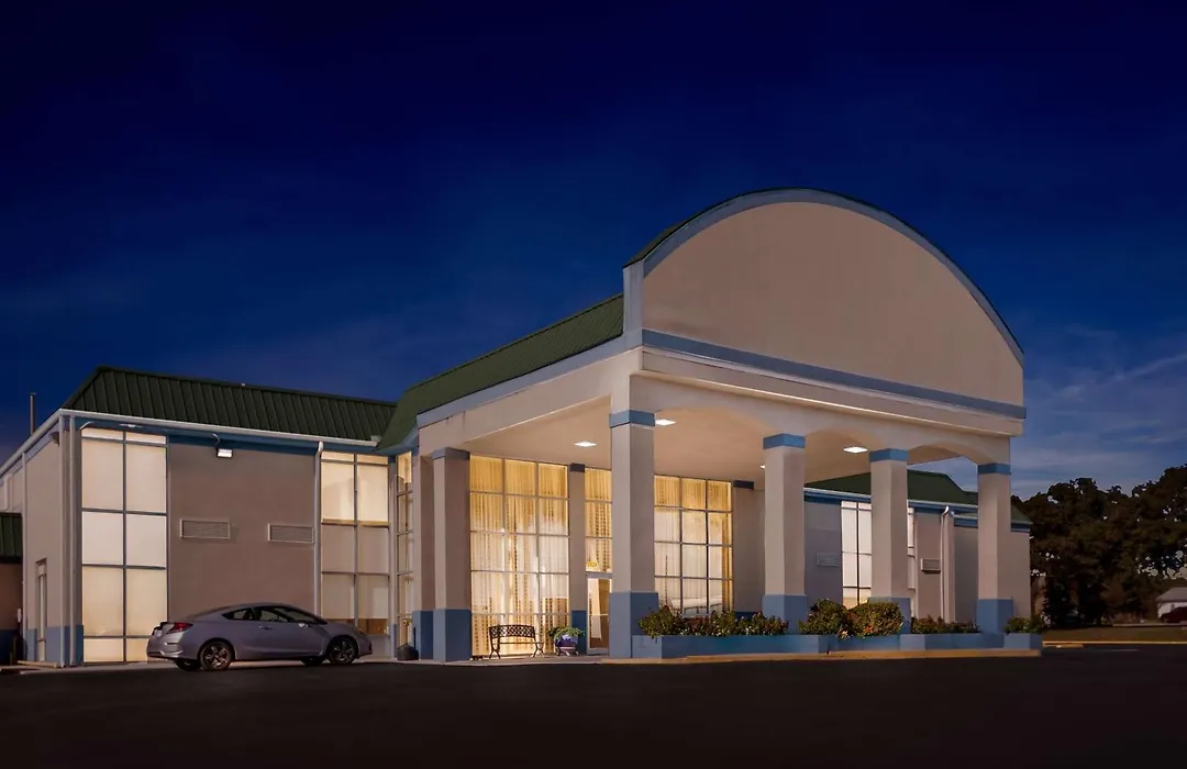 Surestay Hotel By Best Western Duncan-1