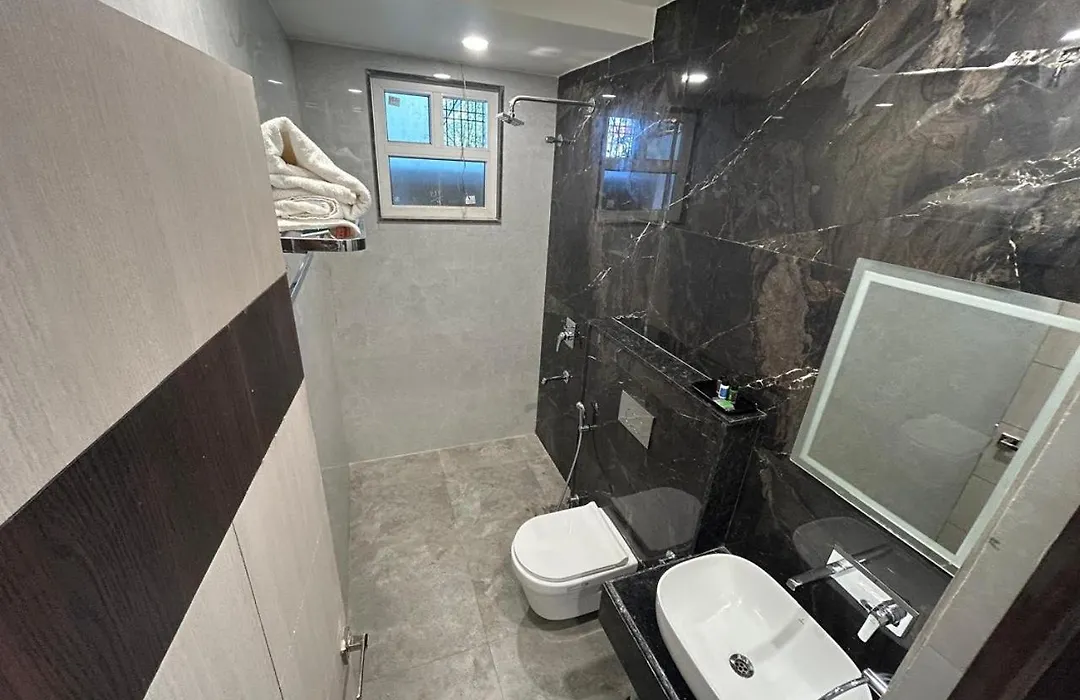 Hotel Maheshwari-1