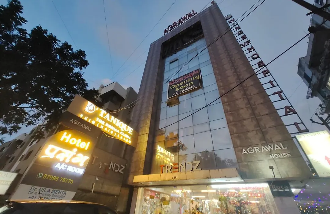 Hotel Prasang-1