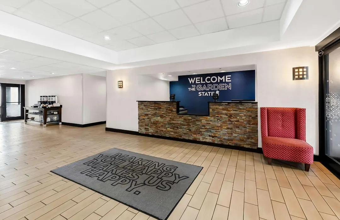 Hampton Inn Pennsville-1