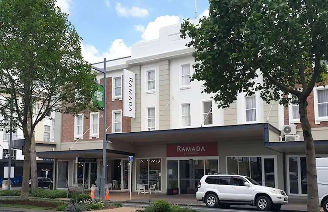 Ramada By Wyndham, Hamilton City Center-1