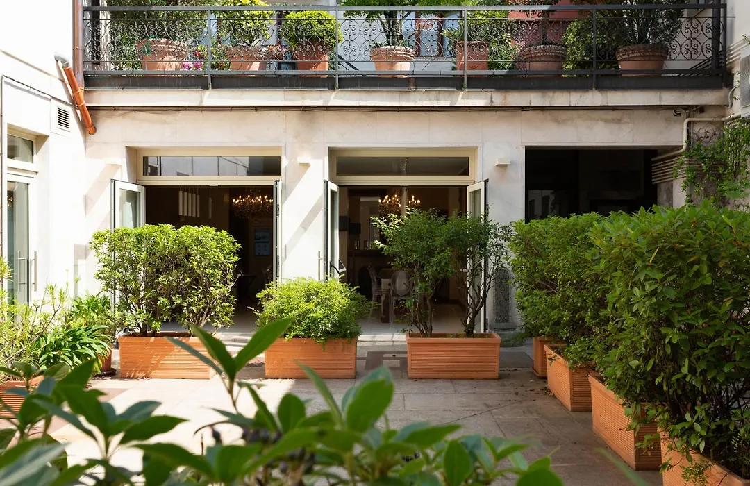 La Castellana Loft Hotel-1