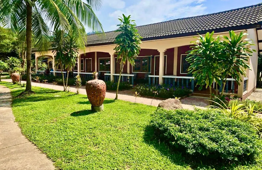 Happy Lagoon Bungalow-1