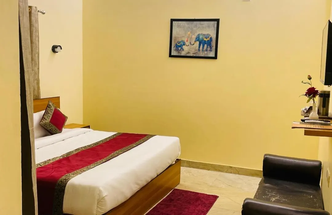 Shankar Vilaas -A Boutique Stay Forigners Choice Near Ghats And Temples-1