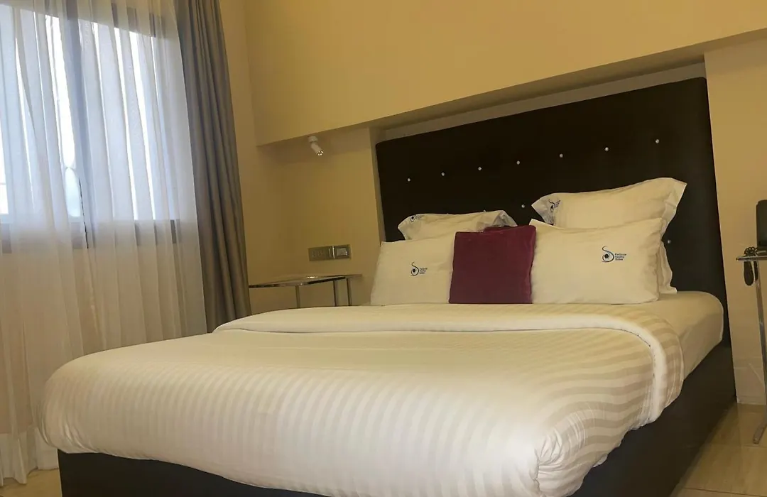 Hotel Particular Destiny Suites-1
