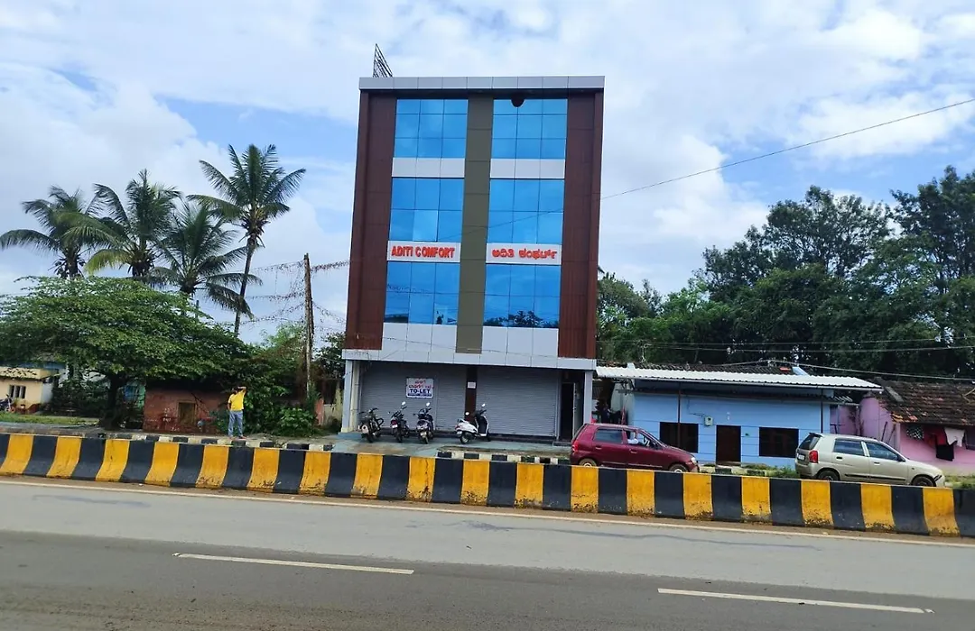Hotel Aditi Comforts-1