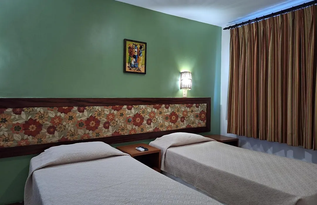 Alto Da Praia Hotel-1