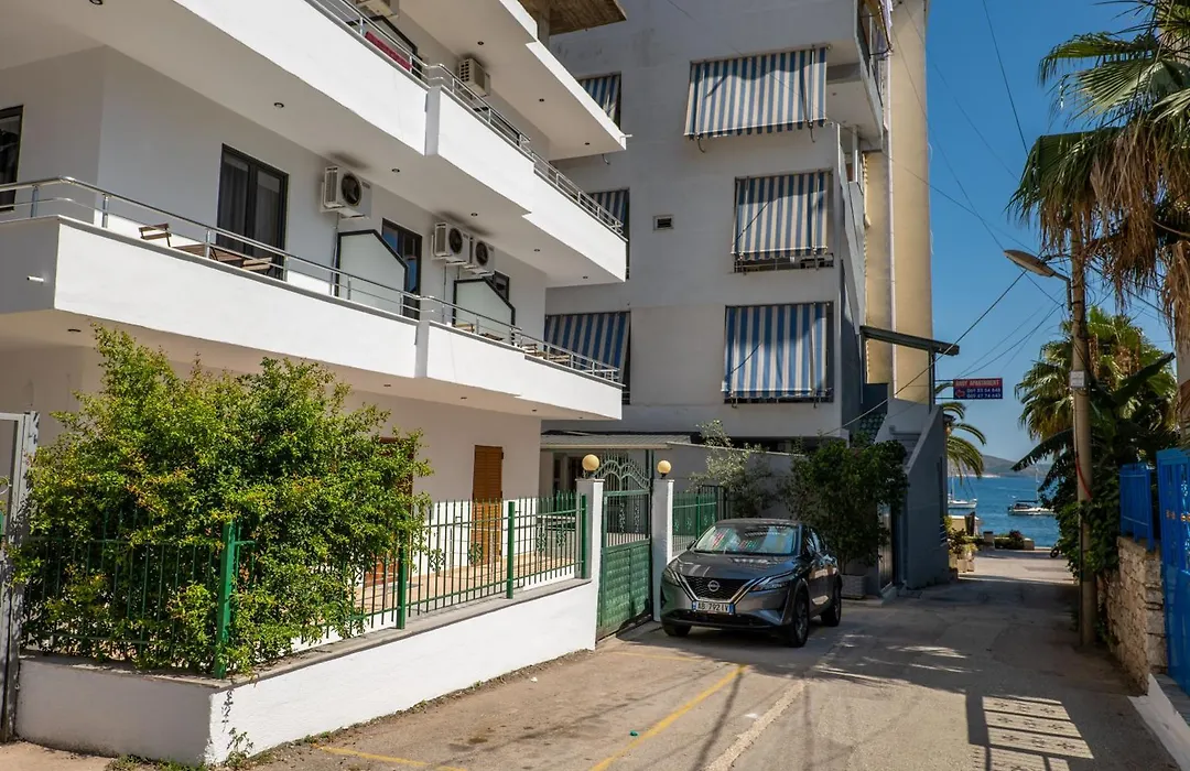 Meraki Rooms-1