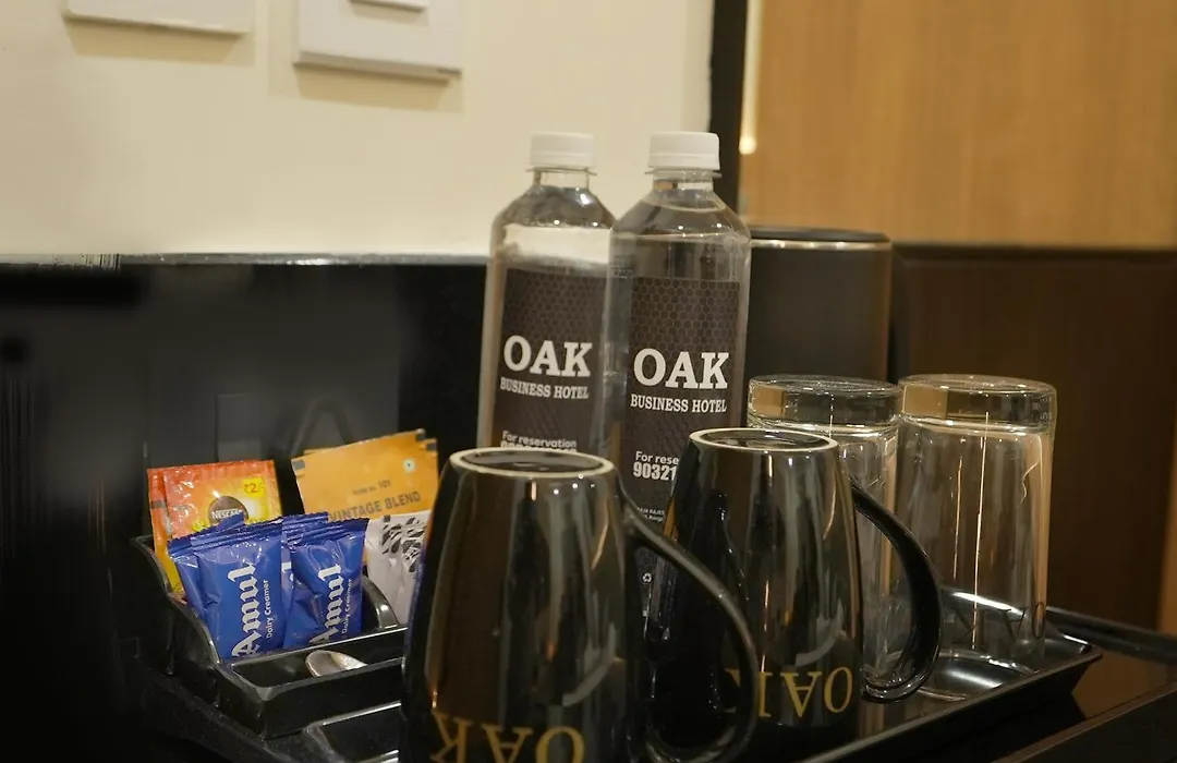 Oak Business Hotel-1