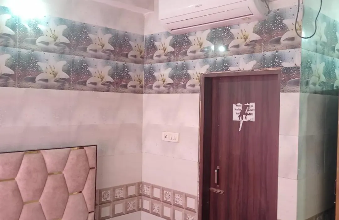 Hotel Chitrakoot-1