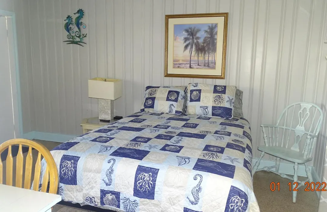 Seahorse Inn-1