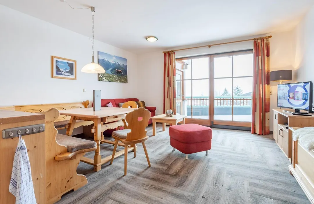 Aparthotel Sterngucker-1
