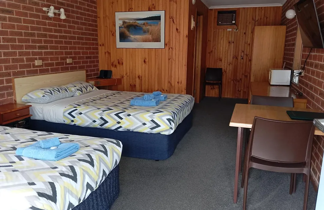 Orbost Country Road Motor Inn-1