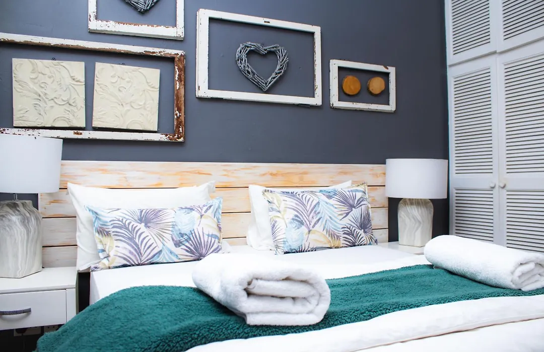 Beechwood B&B-1