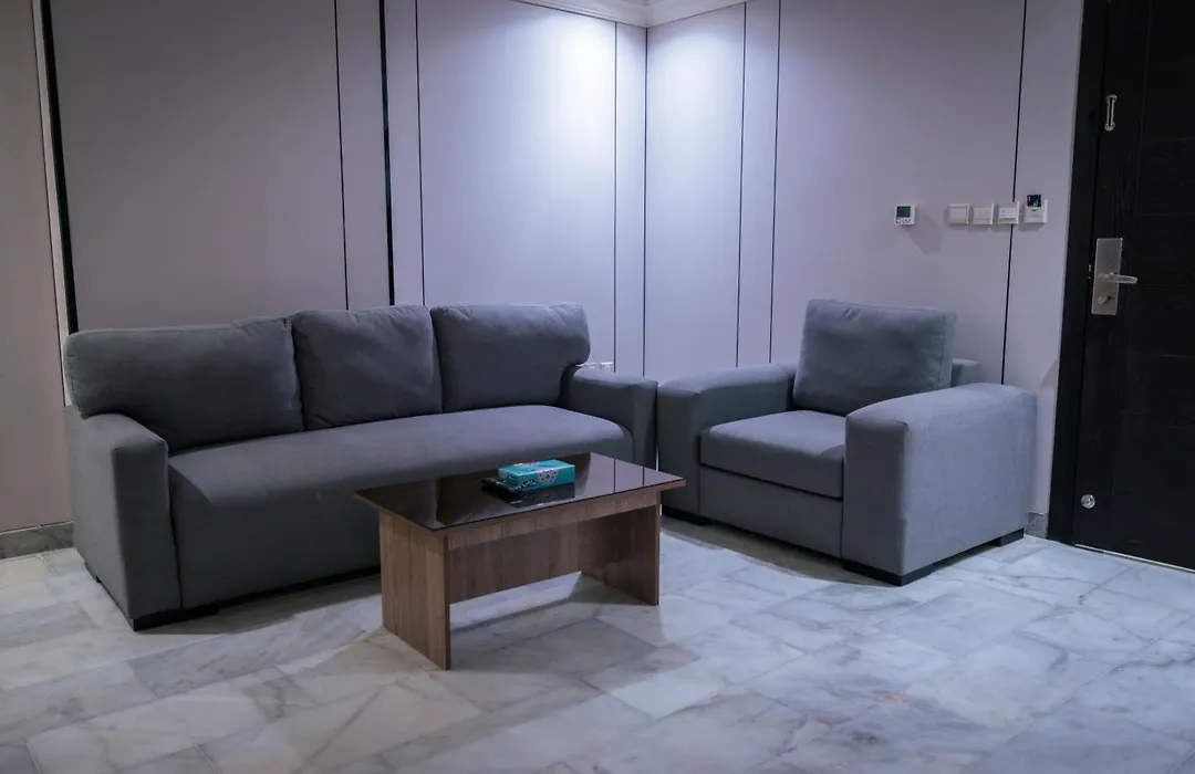 Ebreez Hotel-1