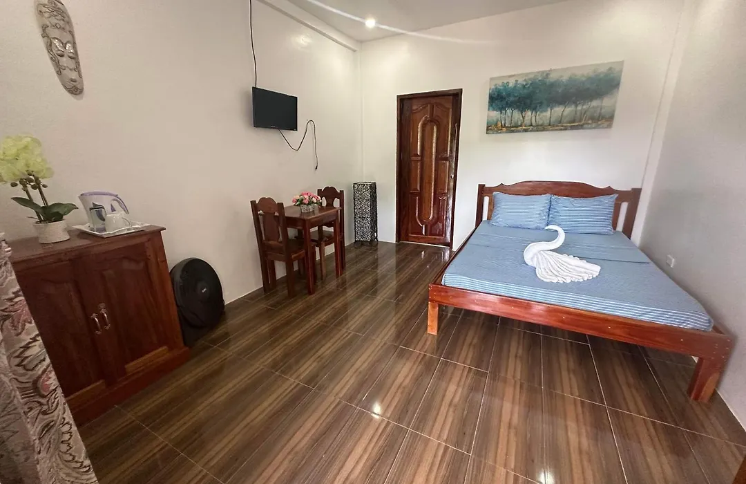 Queen Deluxe Room II Fuego Island Guest House By Fuego Island Private Resorts-1