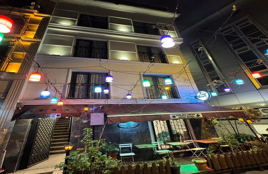 Galatagreenapplehotel-1