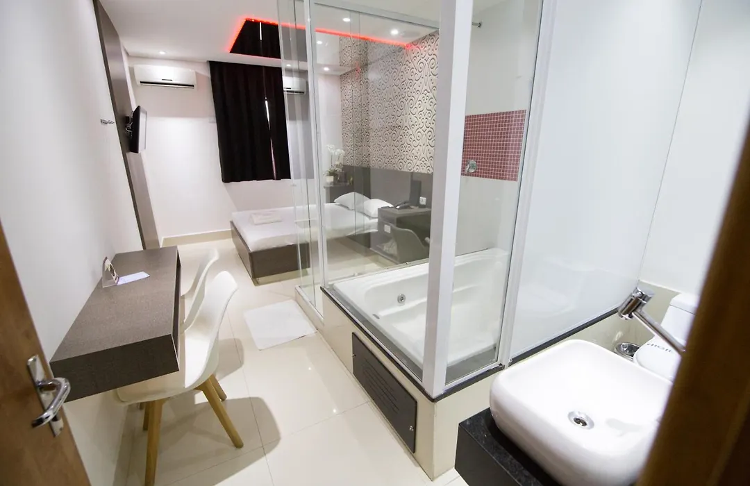 Hotel Classe A Ltda-1