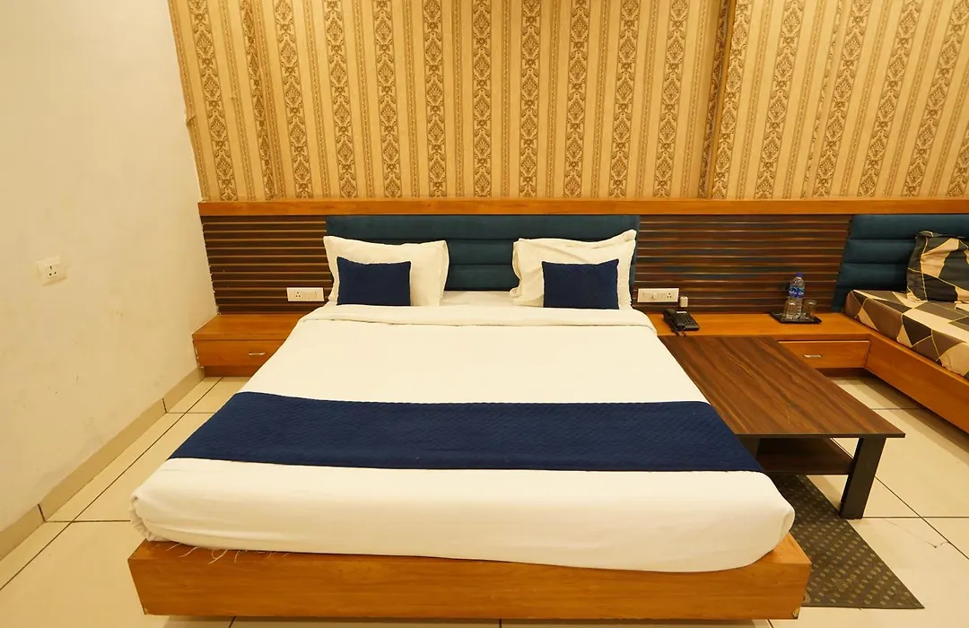 B-Fine Hotel-1