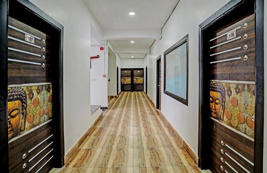 Hotel Golden Prime King-1