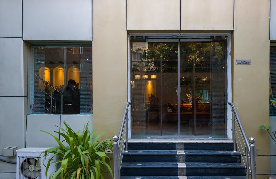 Alaya Stays Hotel Emperor Palms-1