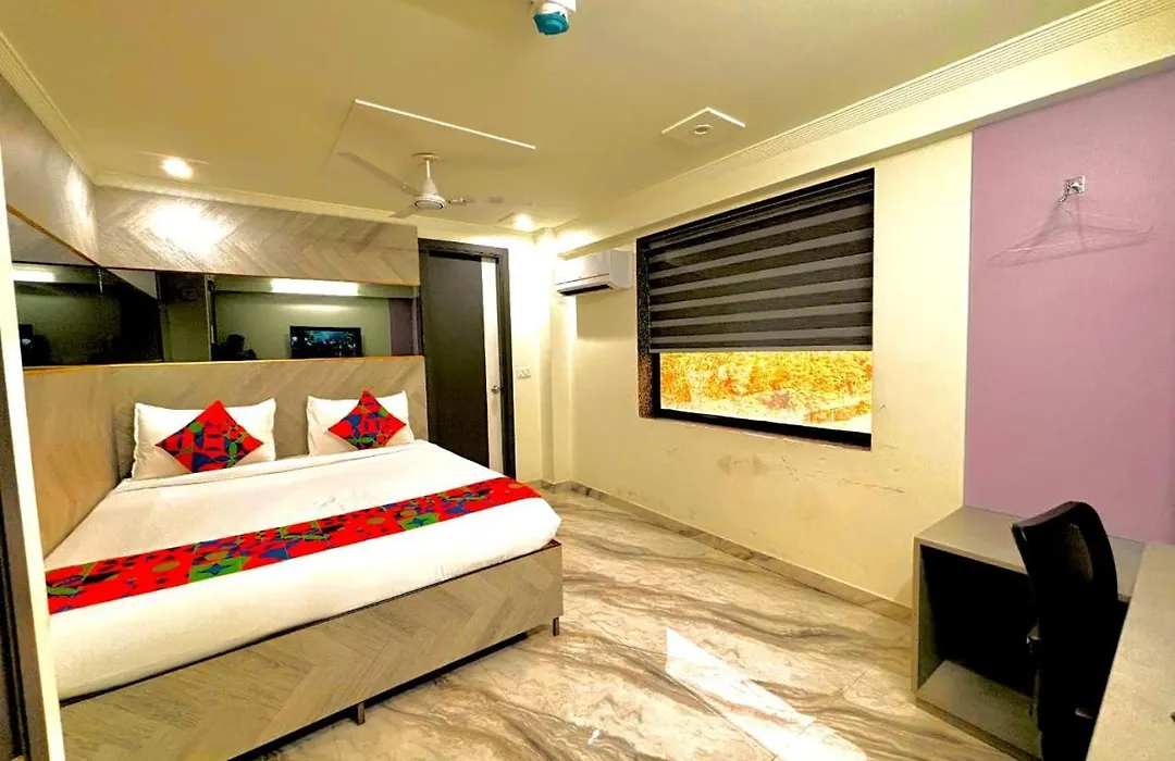 Collection I Hotel Nr Yashobhoomi-1