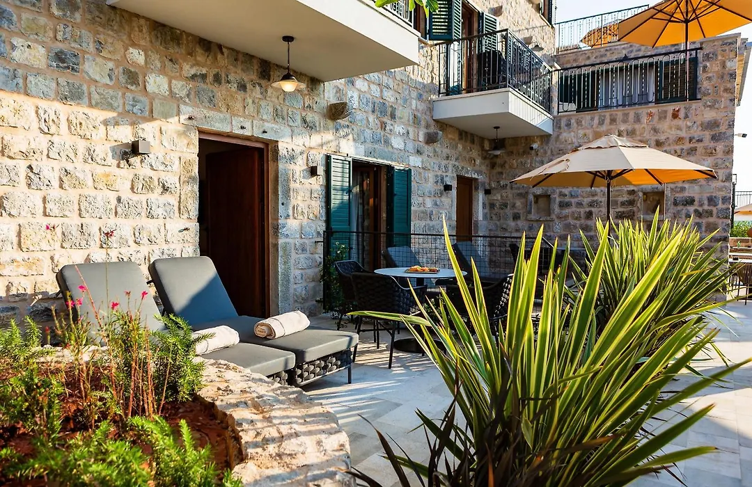 Boutique Hotel Ruzmarin Spa & Garden By Aycon-1
