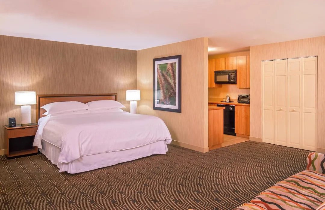 Sheraton Springfield Monarch Place Hotel-1