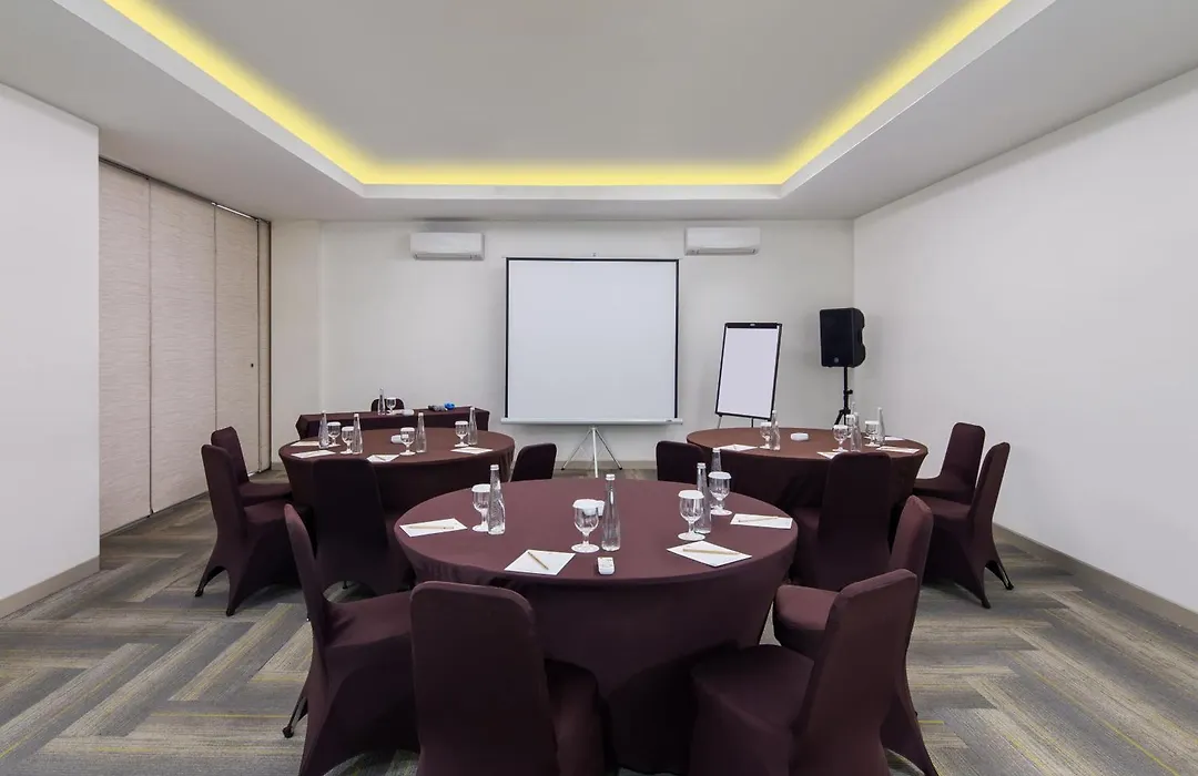 Amaris Hotel Pancoran-1