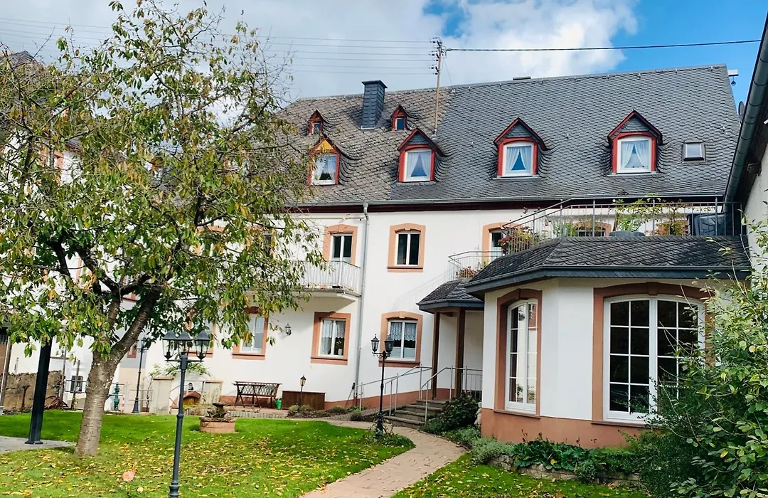 Weinhof Michael Morbach-1