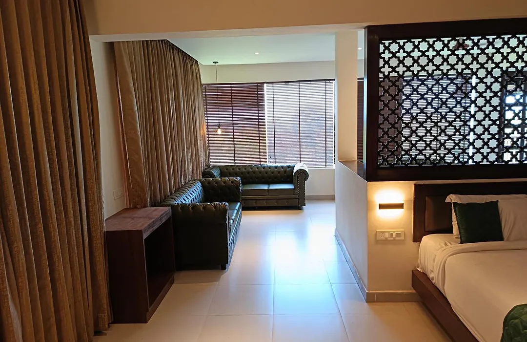 Hotel Rameswaram Grand-1