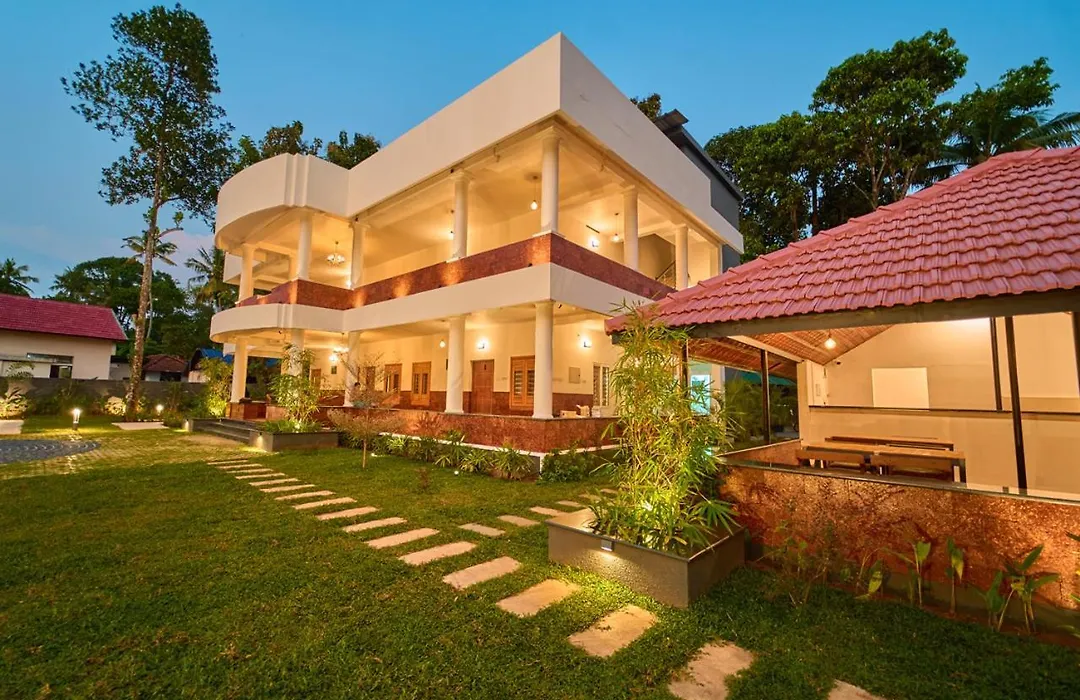 Voye Homes Signature Pool Resort Varkala , Just 950 M From Varkala Cliff And Beach-1