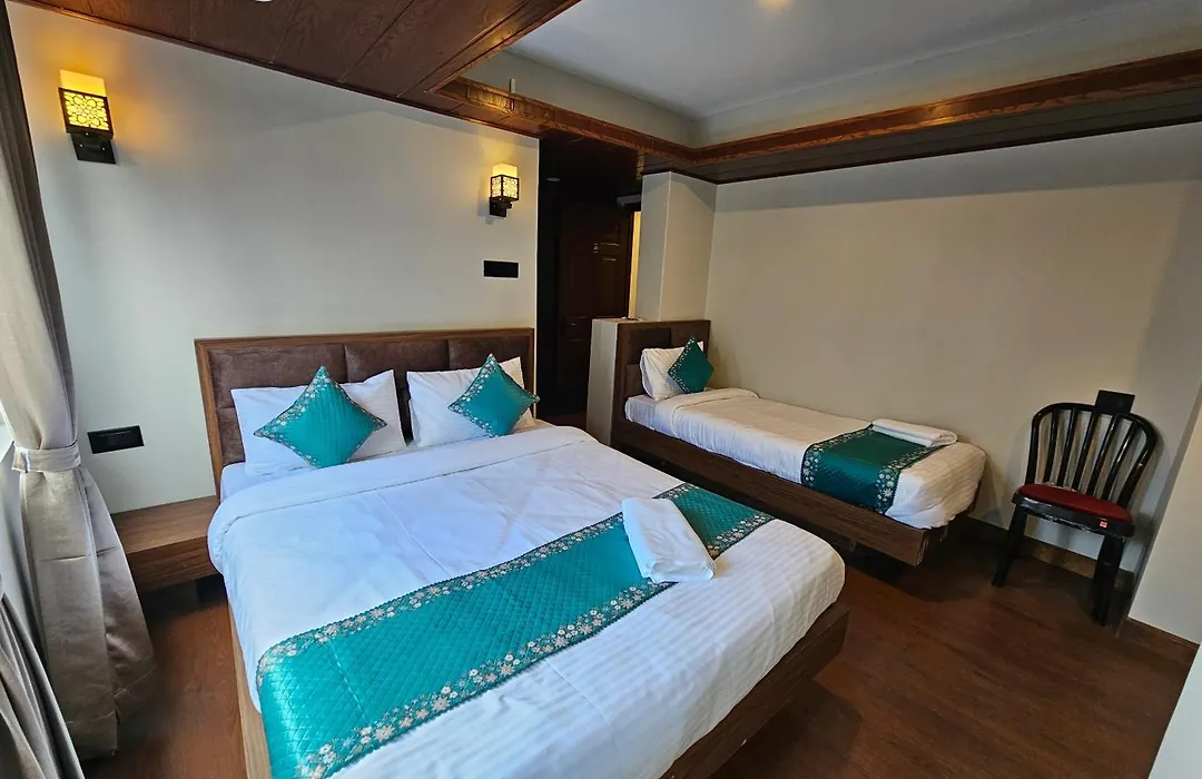 Hotel Tara Palace Darjeeling-1