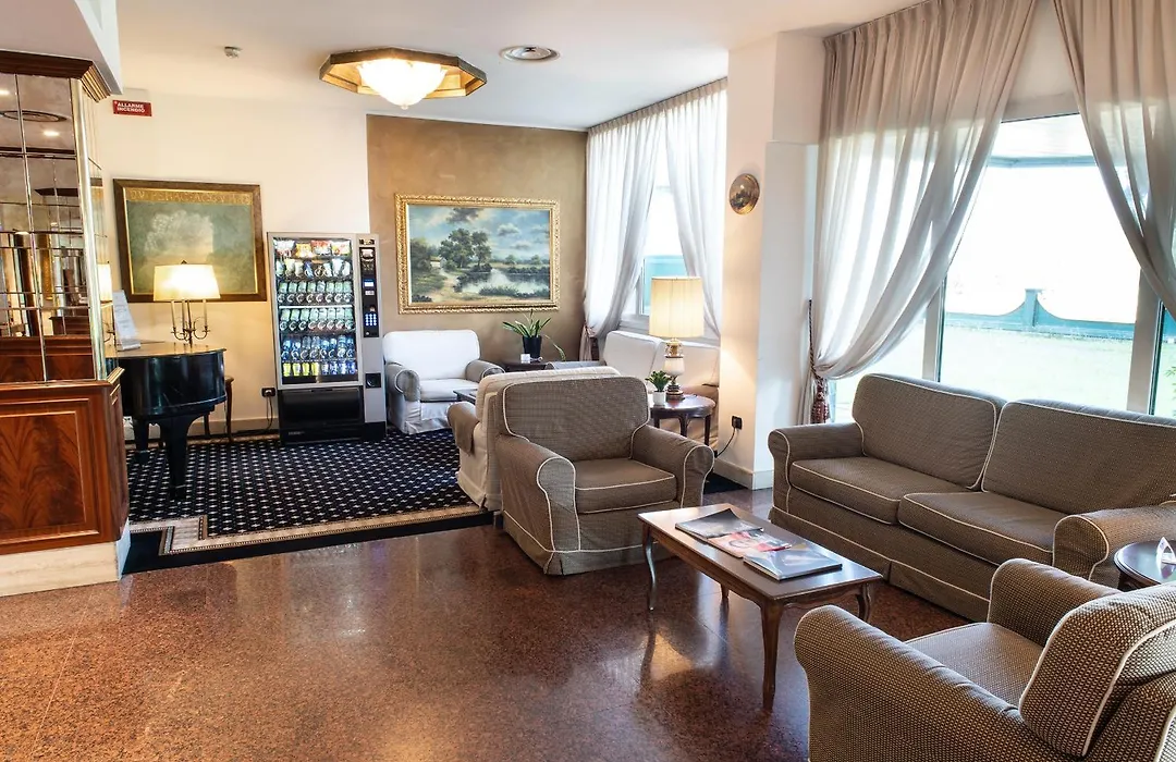 Hotel Alga-1